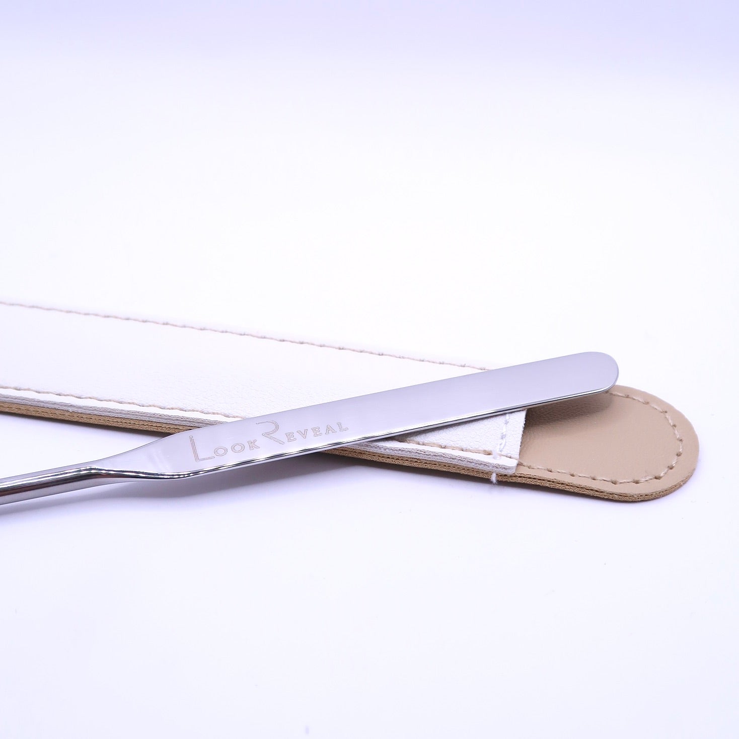 Špachtľa na make-up