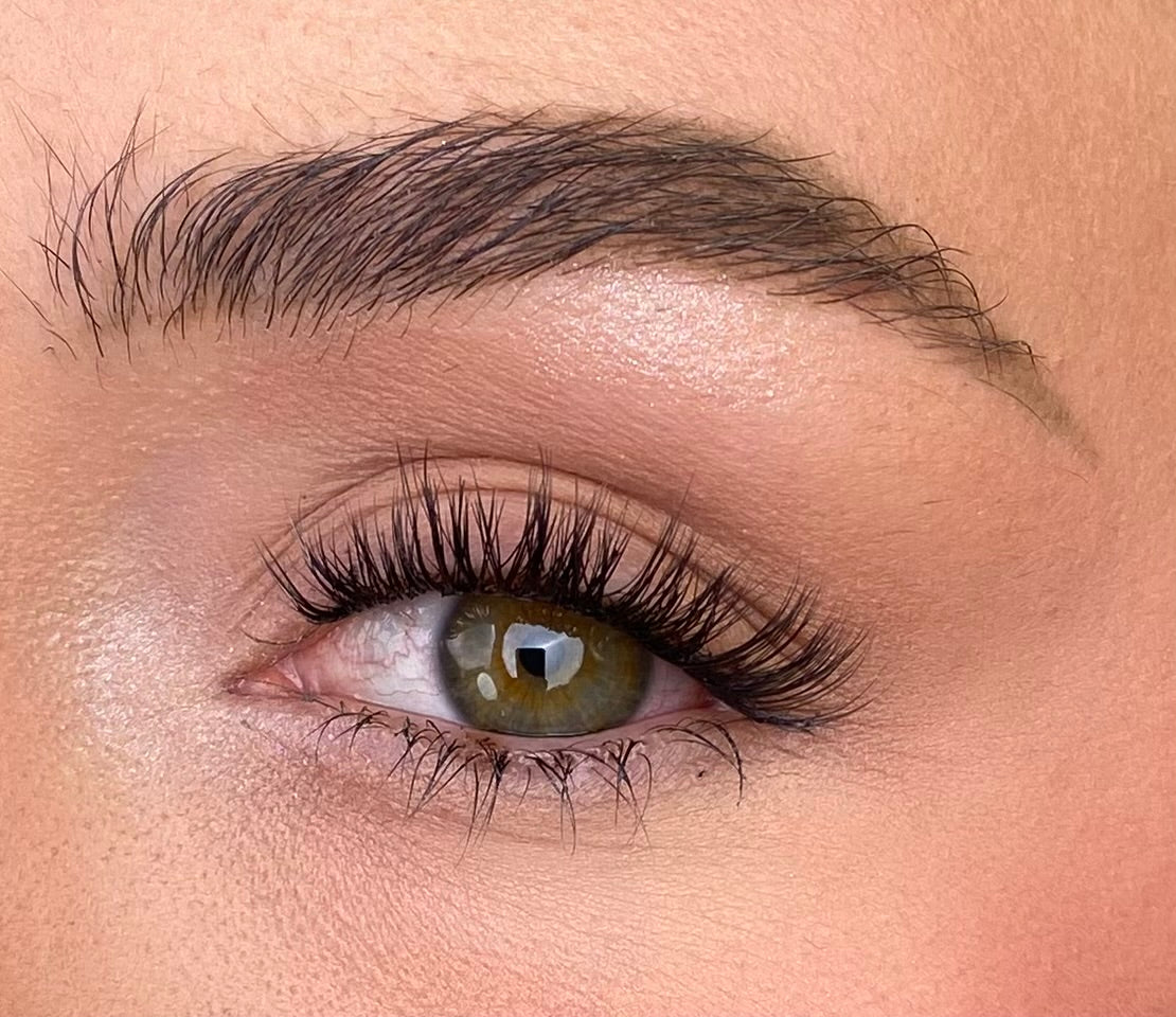 CLASSY DIY műszempilla felrakva